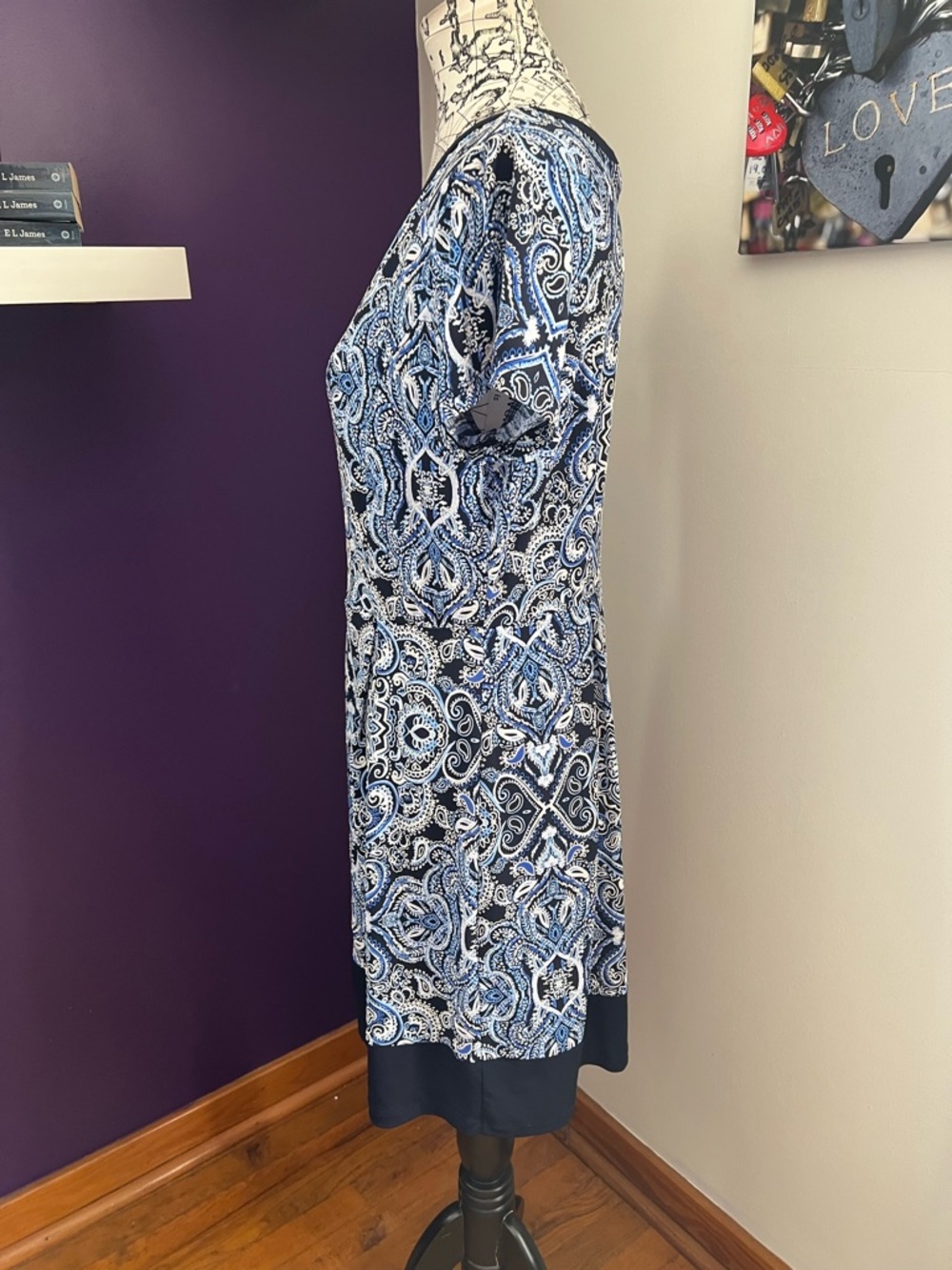 Enfocus Studio Short Sleeve Paisley Keyhole Dress - Picture 5 of 8